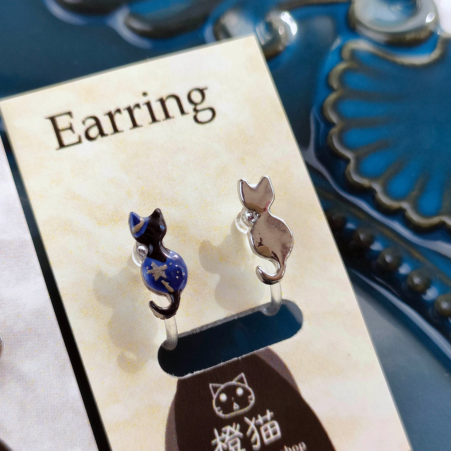 一番小さい猫　ピアス・イヤリング