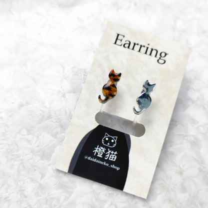 一番小さい猫　ピアス・イヤリング