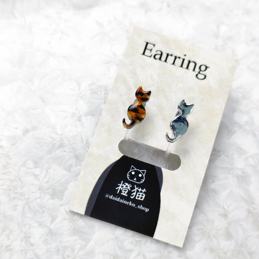 一番小さい猫　ピアス・イヤリング